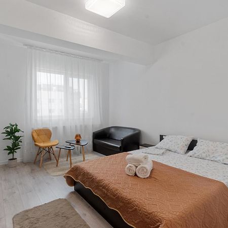 Garsoniera Dreamhouse Titan - High Class Bukarest Kültér fotó
